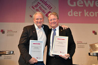 Neue Ehrenmitglieder: Uwe Sauerland (links) und Hubert Meyers